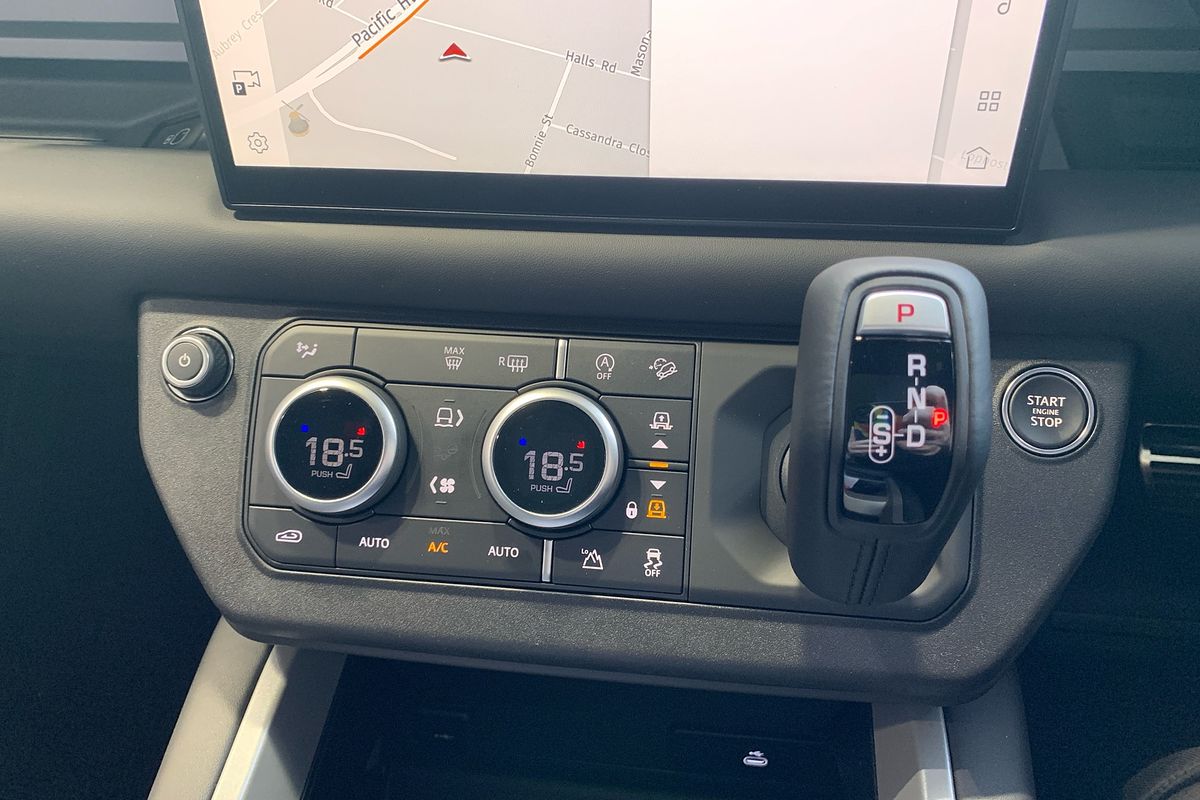 2024 Land Rover Defender 110 D350 Sedona Edition L663