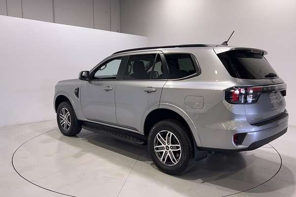 2022 Ford Everest Trend