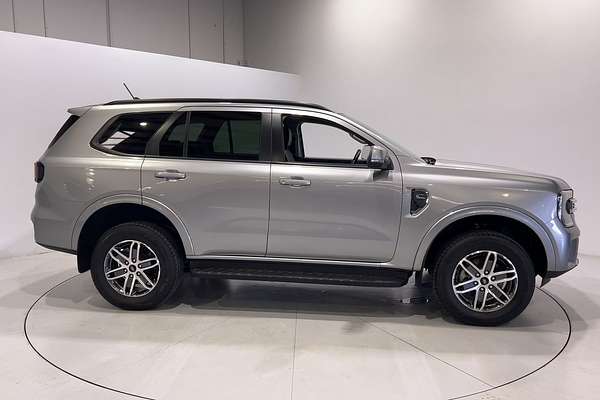 2022 Ford Everest Trend