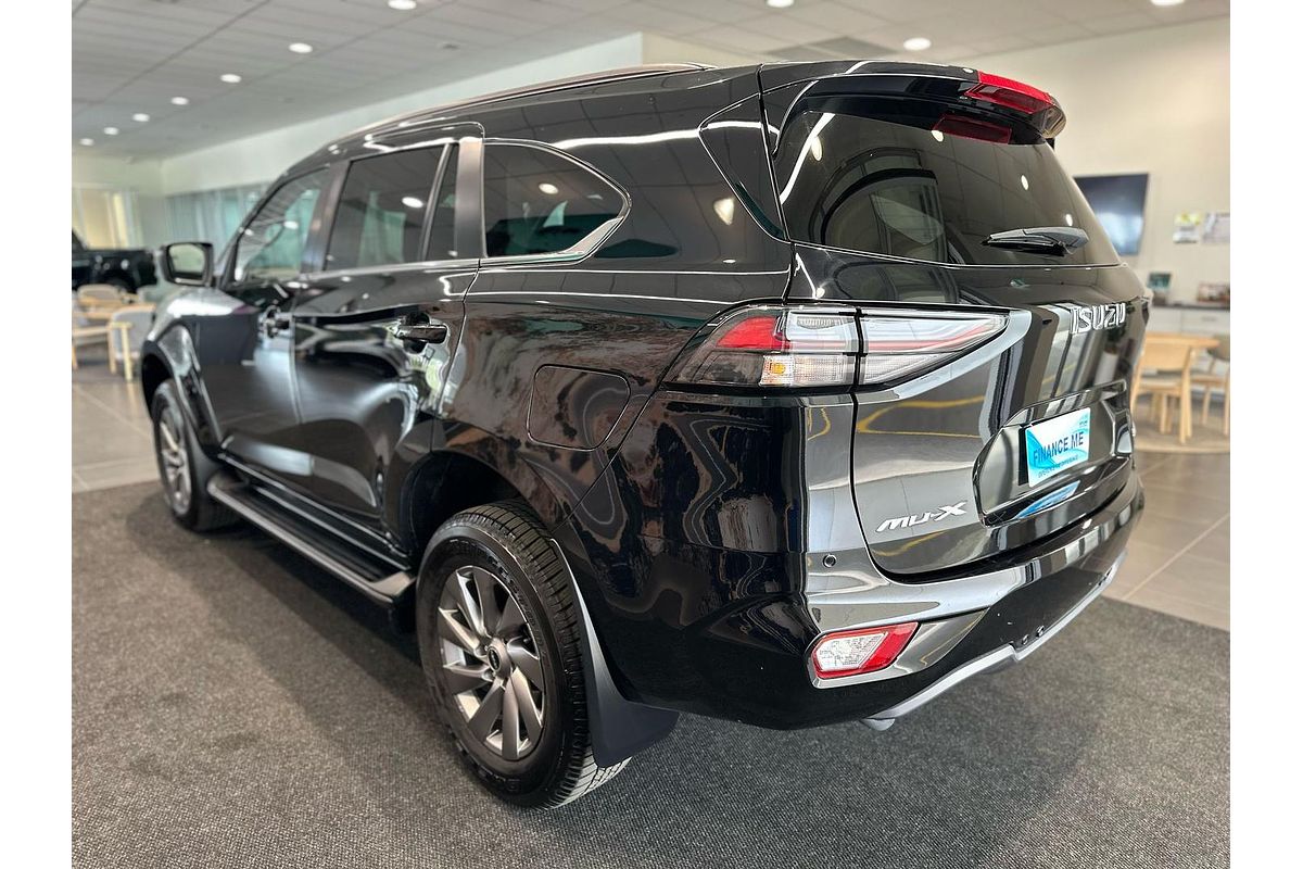2024 Isuzu MU-X LS-U