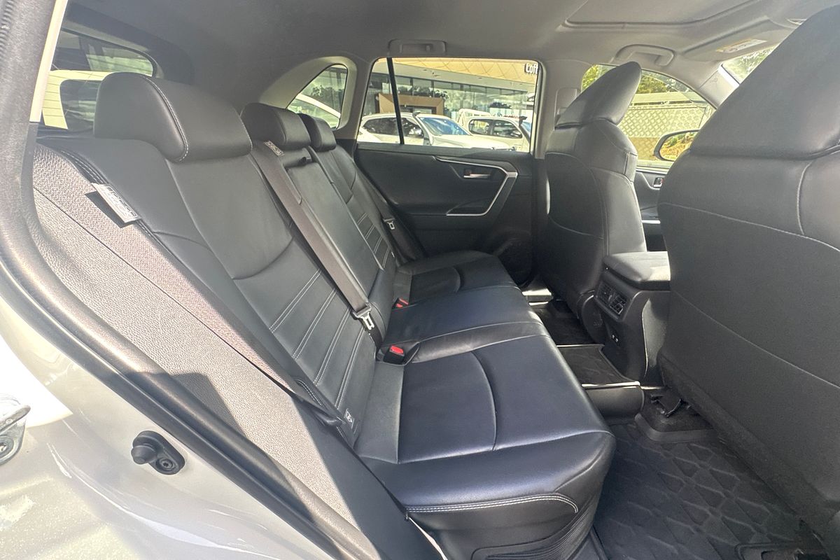 2020 Toyota RAV4 Cruiser AXAH52R