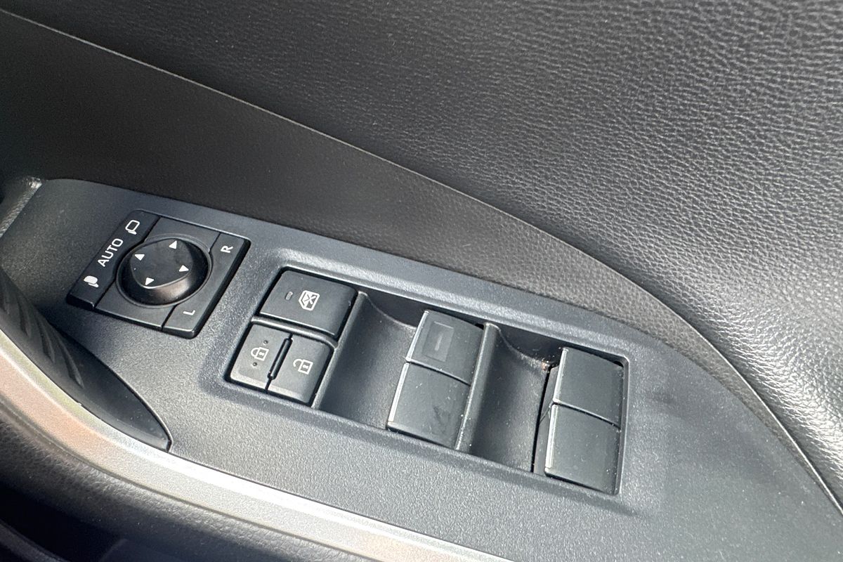 2020 Toyota RAV4 Cruiser AXAH52R