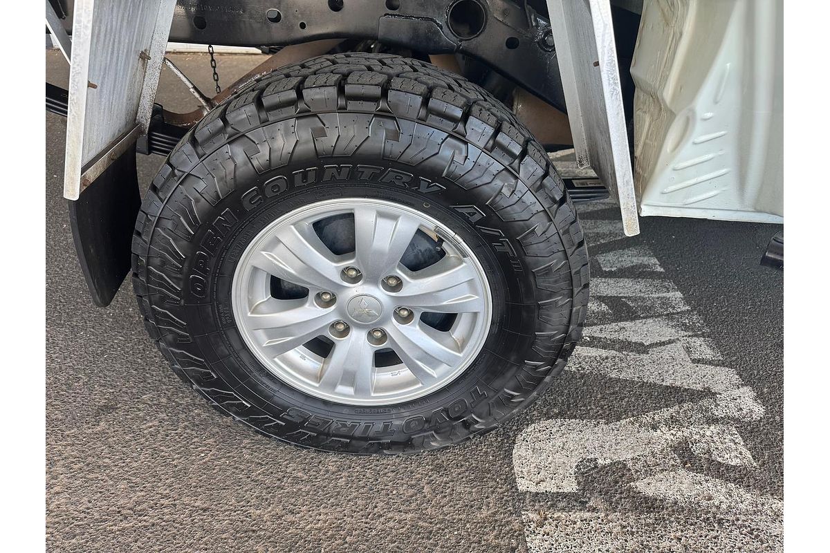 2021 Mitsubishi Triton GLX MR 4X4