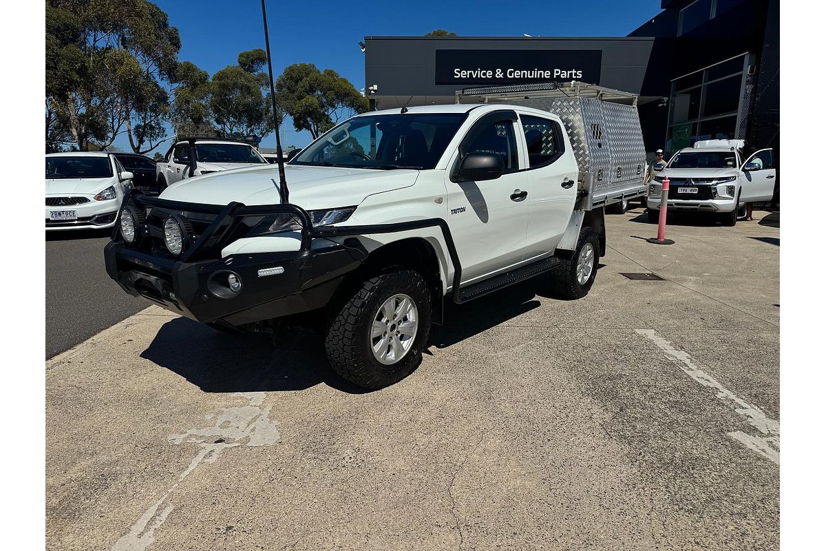2021 Mitsubishi Triton GLX MR 4X4