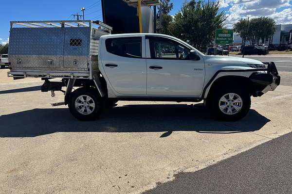2021 Mitsubishi Triton GLX MR 4X4