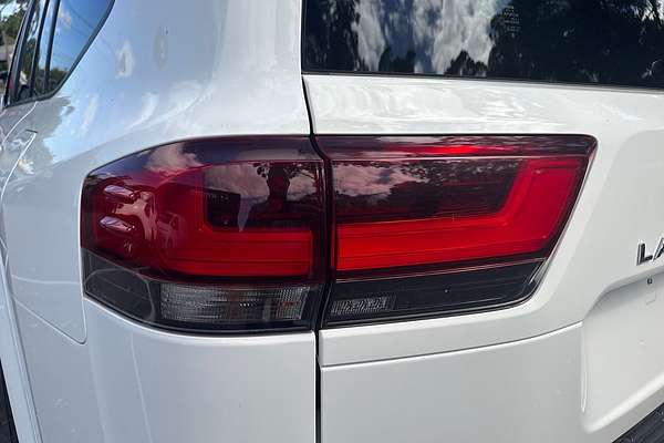 2023 Toyota Landcruiser GXL FJA300R