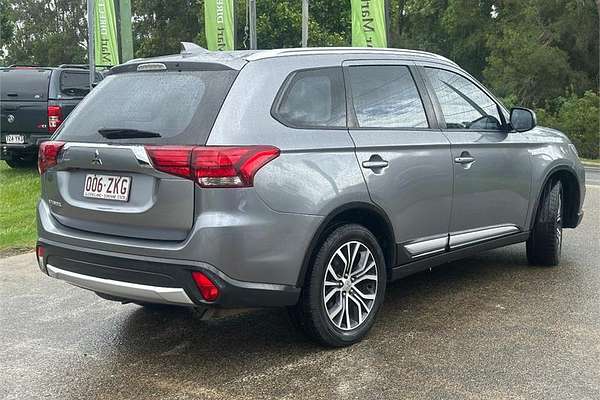 2018 Mitsubishi OUTLANDER ES 7 SEAT (2WD) ZL MY18.5