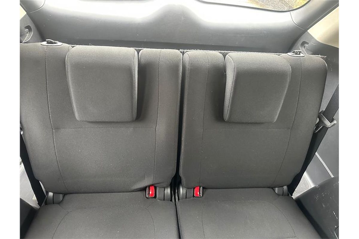 2018 Mitsubishi OUTLANDER ES 7 SEAT (2WD) ZL MY18.5