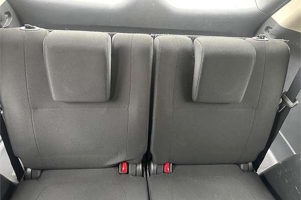 2018 Mitsubishi OUTLANDER ES 7 SEAT (2WD) ZL MY18.5