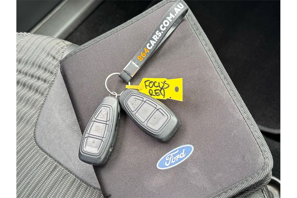 2012 Ford FOCUS TITANIUM LW