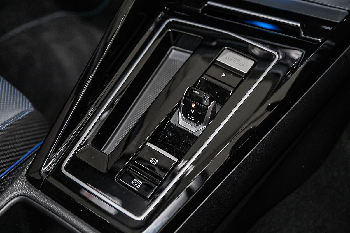 2023 Volkswagen Golf R 8