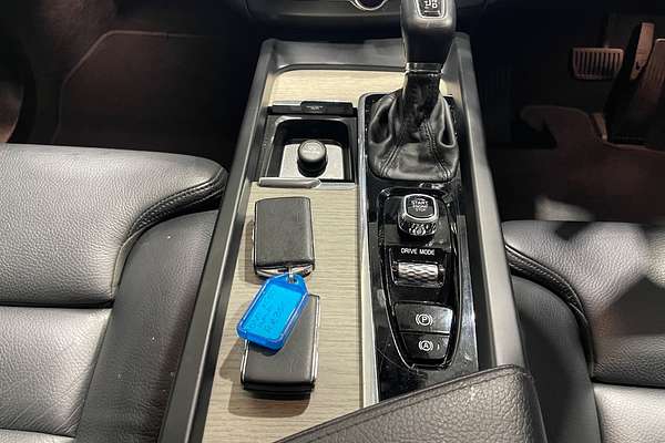 2020 Volvo XC60 D4 Inscription