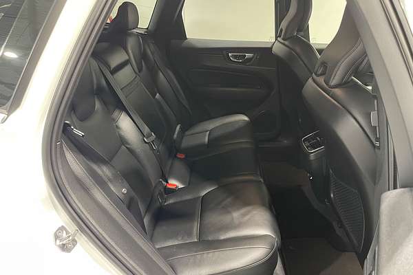 2020 Volvo XC60 D4 Inscription