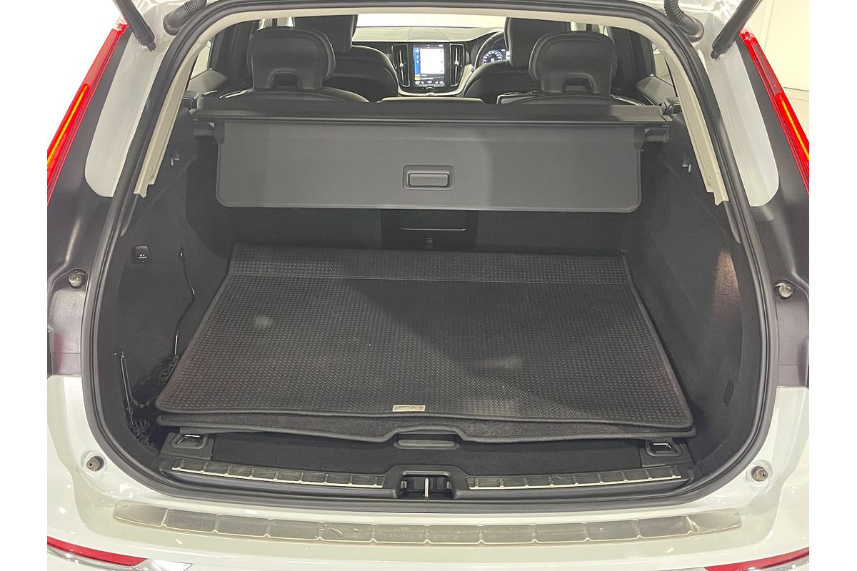 2020 Volvo XC60 D4 Inscription
