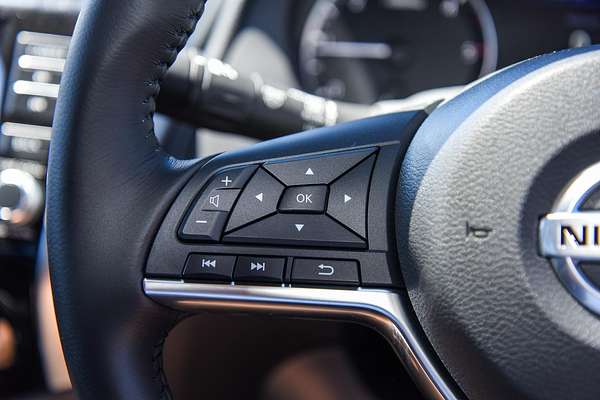 2024 Nissan Navara ST D23 4X4