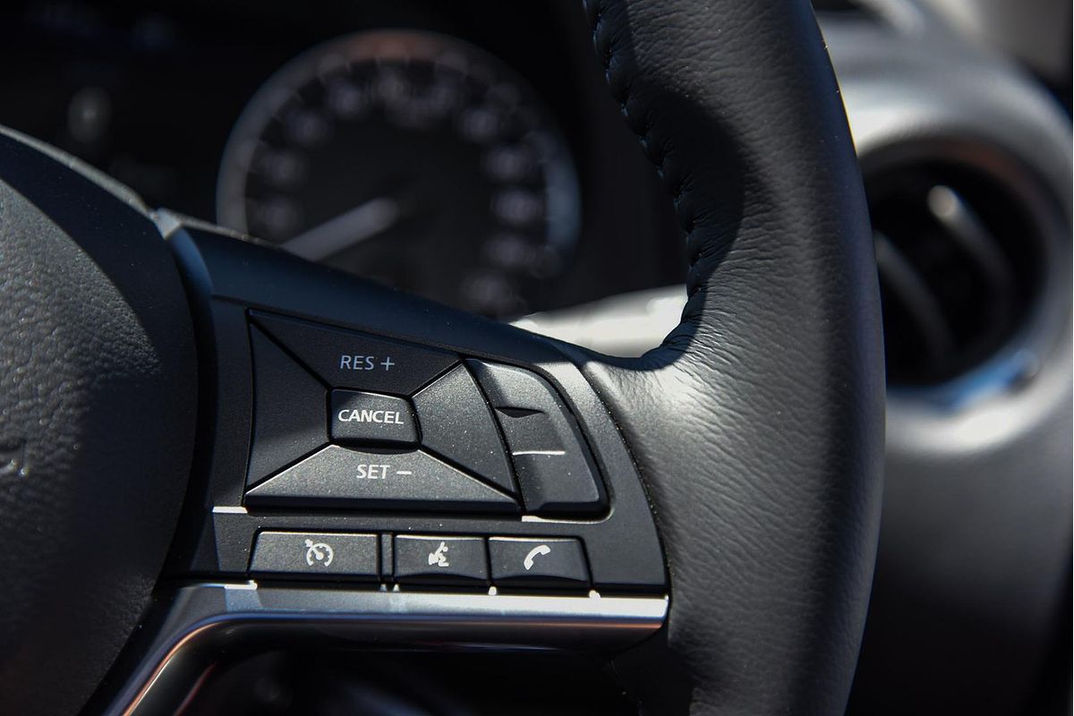 2024 Nissan Navara ST D23 4X4