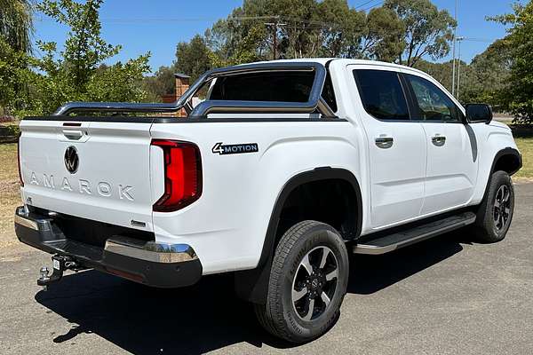 2024 Volkswagen Amarok TDI600 Style NF 4X4