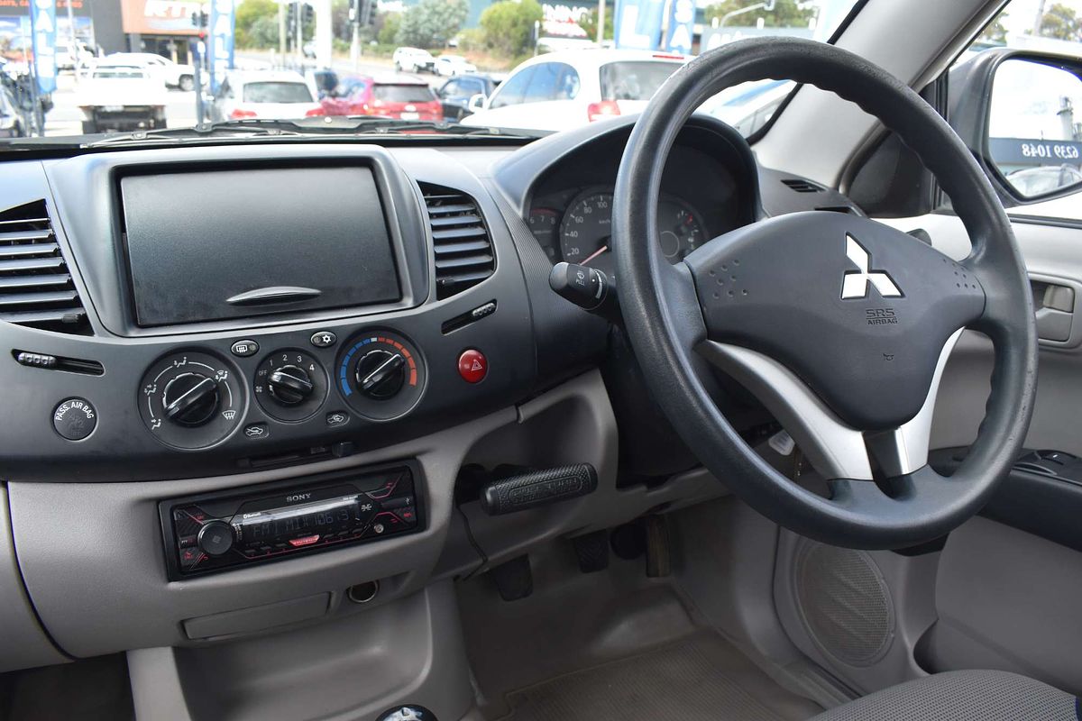 2011 Mitsubishi Triton GL MN Rear Wheel Drive