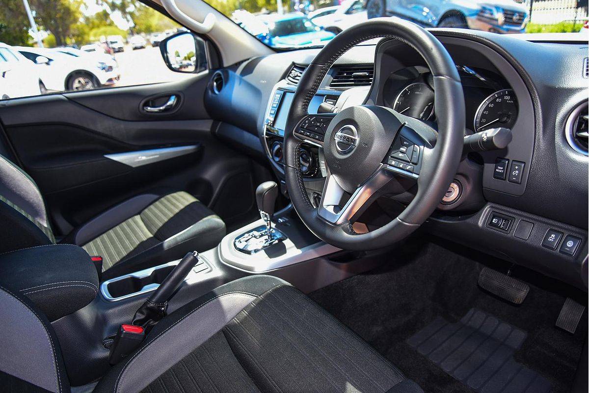 2024 Nissan Navara Black Edition D23 4X4