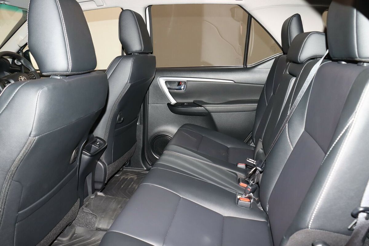 2023 Toyota Fortuner GXL GUN156R