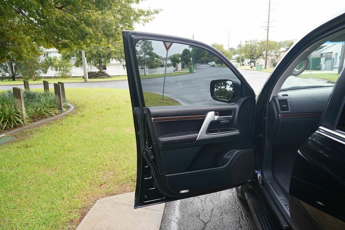 2020 Toyota Landcruiser LC200 VX (4x4) VDJ200R