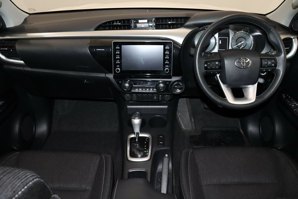 2023 Toyota Hilux SR5 GUN126R 4X4