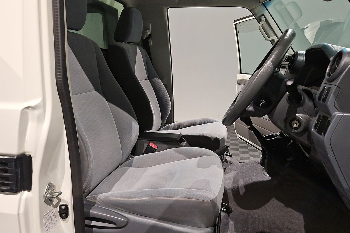 2017 Toyota Landcruiser GXL VDJ79R 4X4