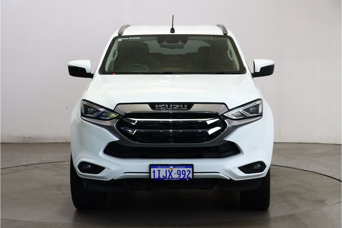 2022 Isuzu MU-X LS-T