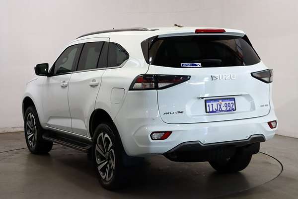 2022 Isuzu MU-X LS-T