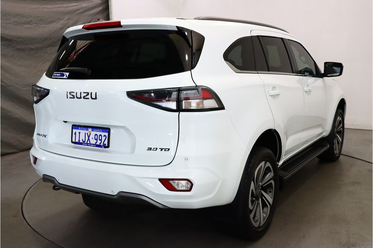2022 Isuzu MU-X LS-T