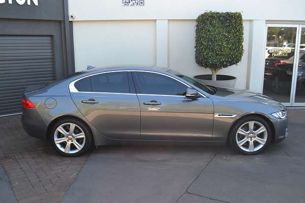 2016 Jaguar XE 20d Prestige X760