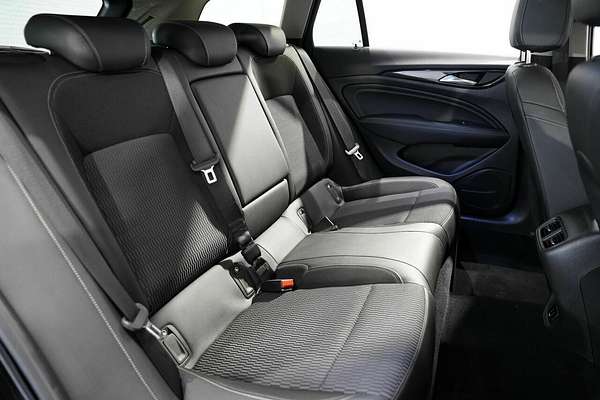 2018 Holden Commodore RS ZB