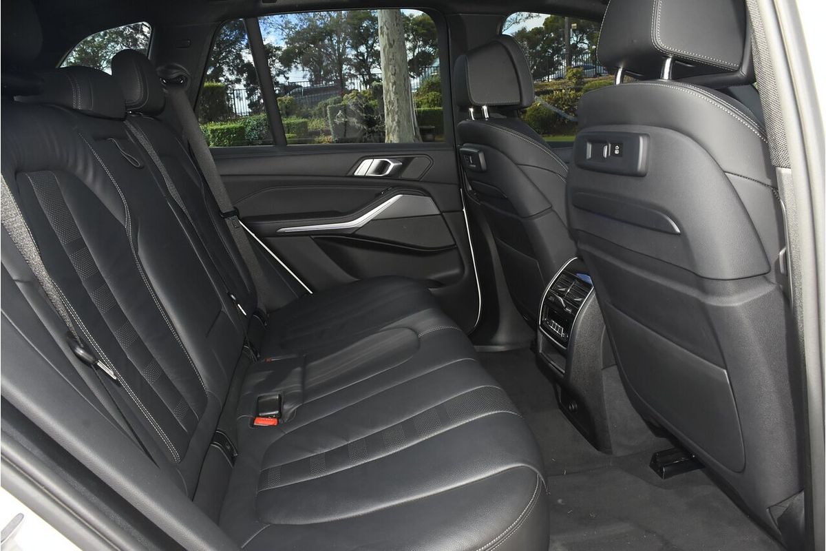 2019 BMW X5 M50d G05
