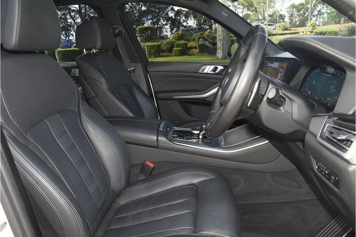 2019 BMW X5 M50d G05