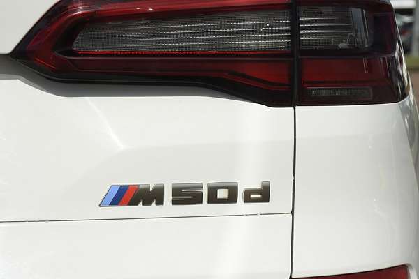 2019 BMW X5 M50d G05