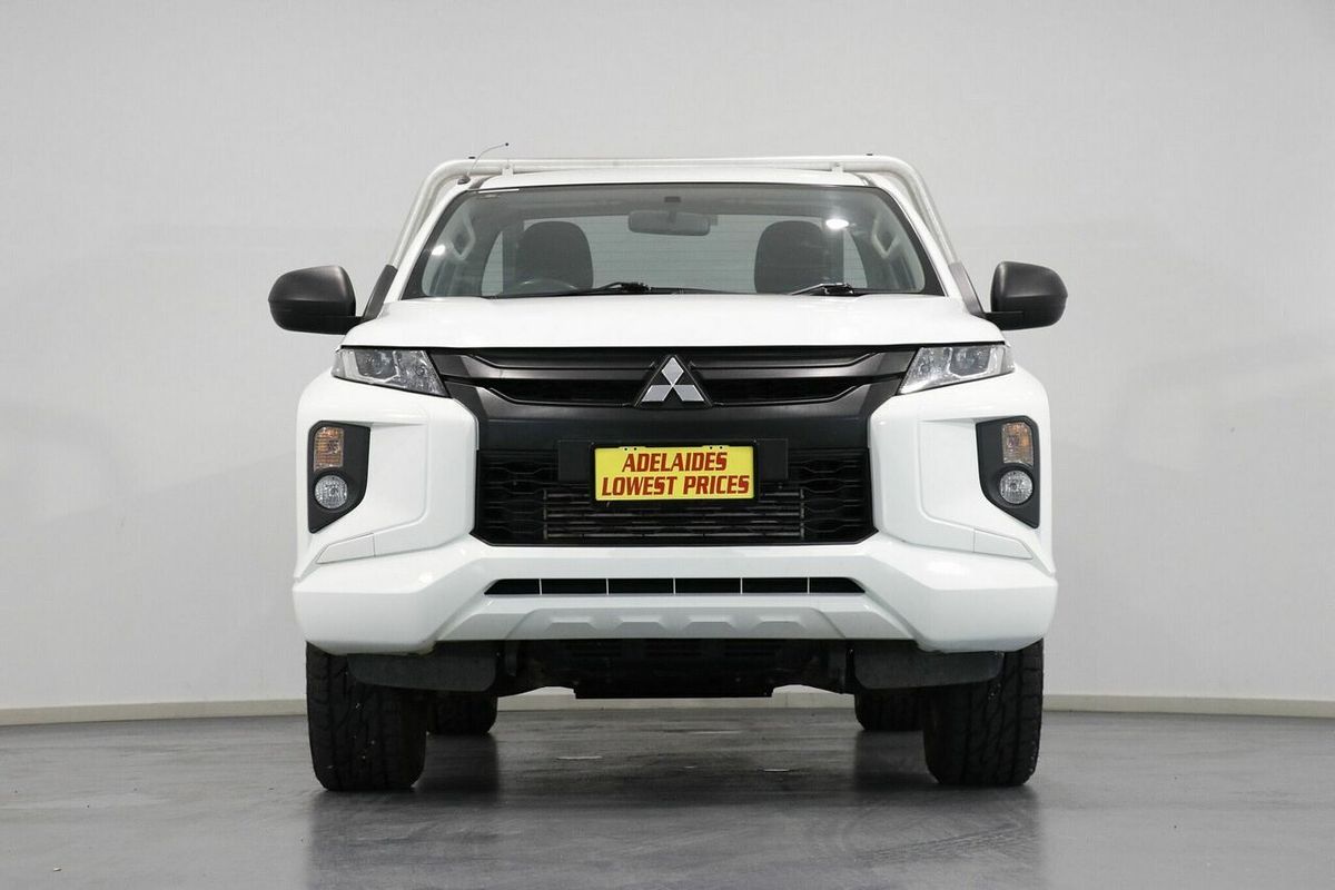 2019 Mitsubishi Triton GLX MR 4X4
