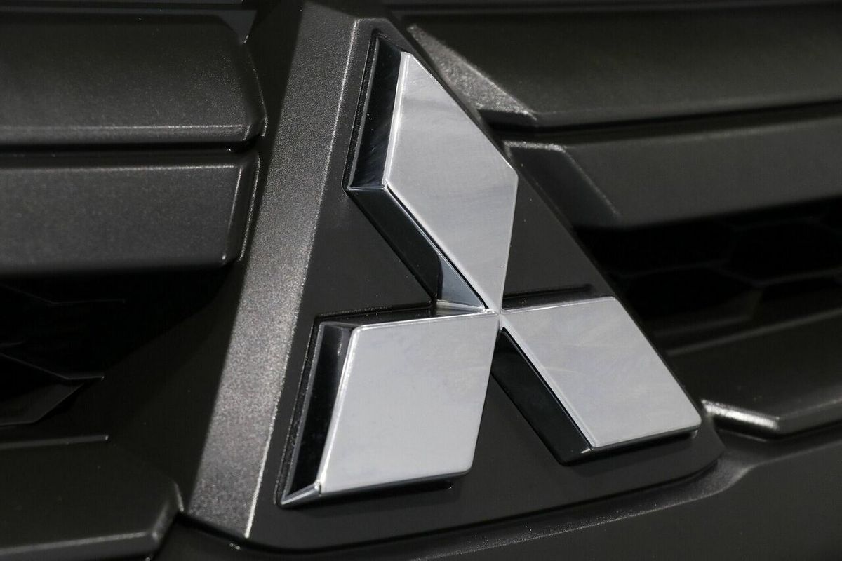 2019 Mitsubishi Triton GLX MR 4X4