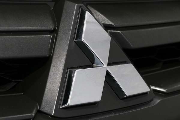 2019 Mitsubishi Triton GLX MR 4X4
