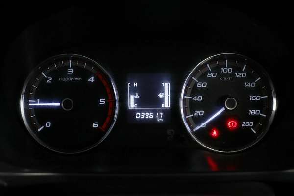 2019 Mitsubishi Triton GLX MR 4X4