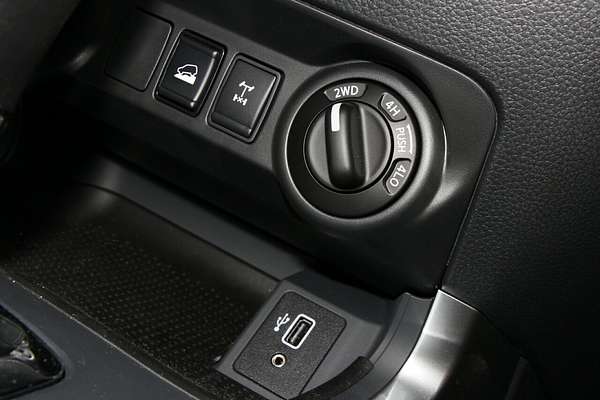 2022 Nissan Navara SL Warrior D23 4X4