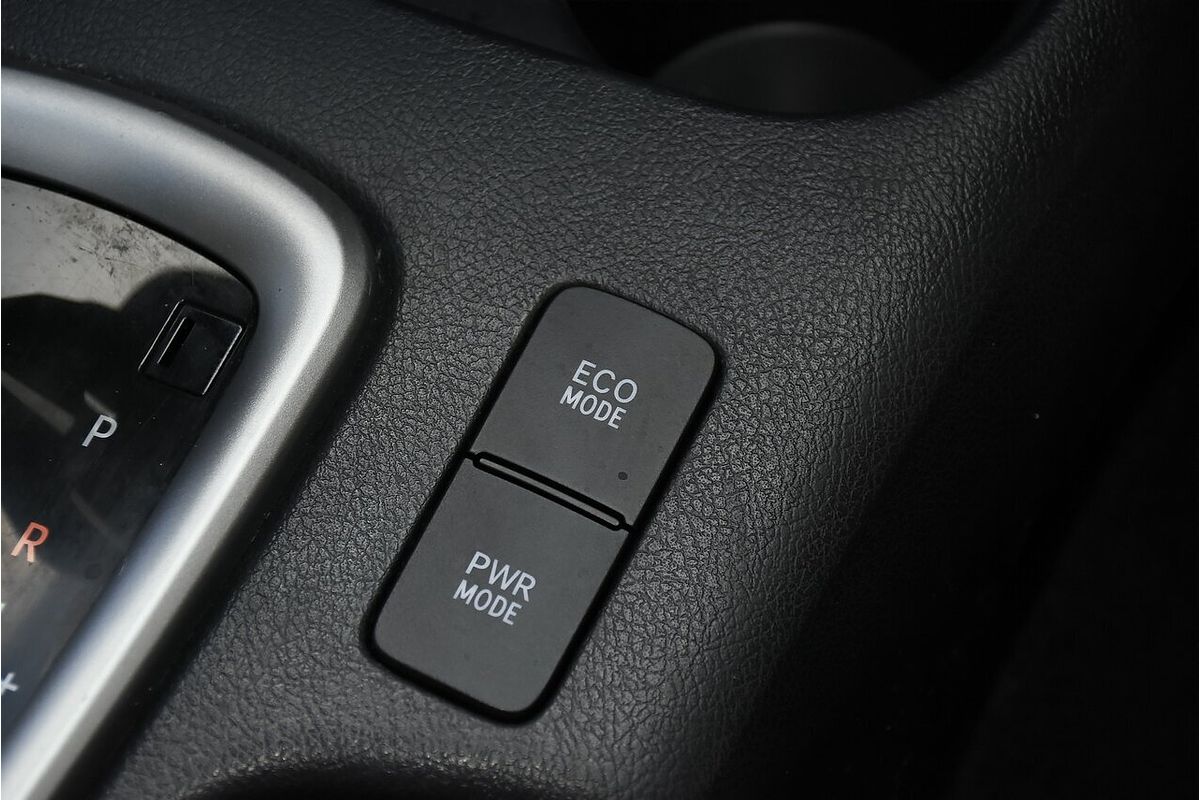 2021 Toyota Hilux SR5 GUN126R 4X4