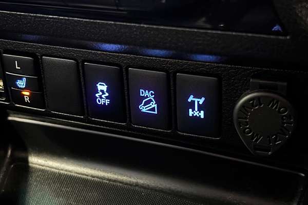 2019 Toyota Hilux Rugged X GUN126R 4X4