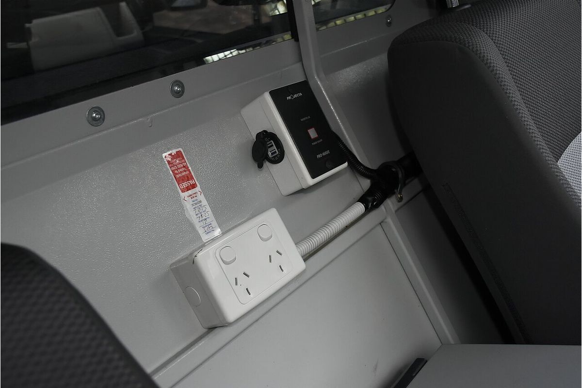 2019 Toyota Hiace GDH300R LWB