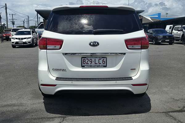 2015 Kia Carnival Si YP