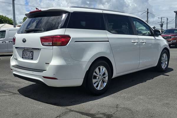 2015 Kia Carnival Si YP