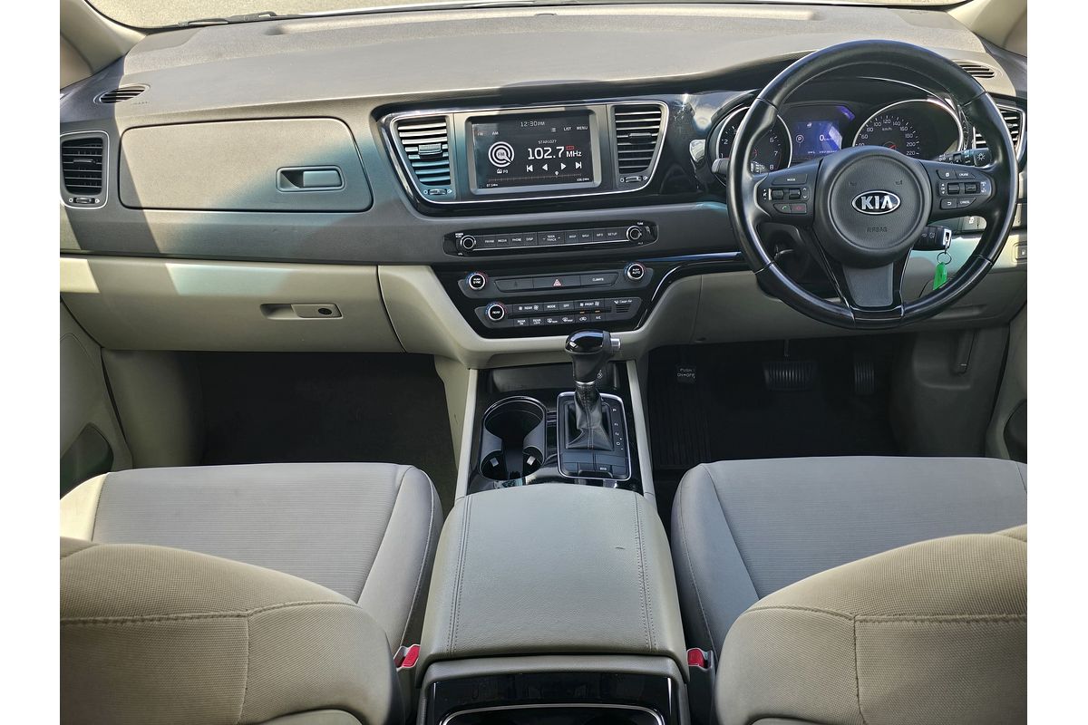 2015 Kia Carnival Si YP