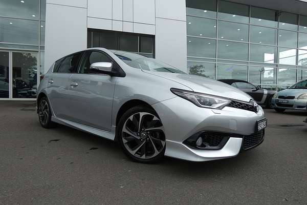2017 Toyota Corolla ZR ZRE182R