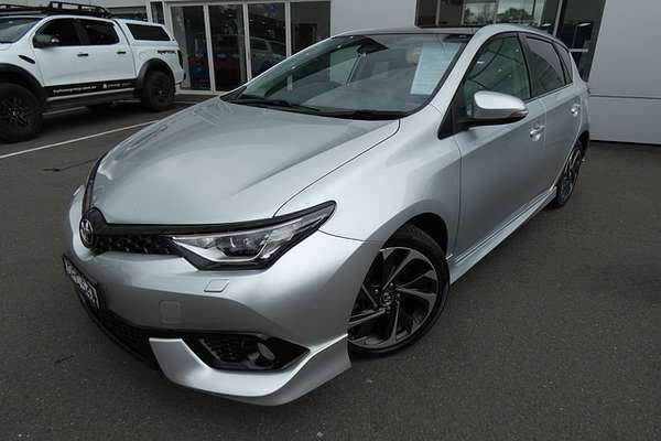 2017 Toyota Corolla ZR ZRE182R