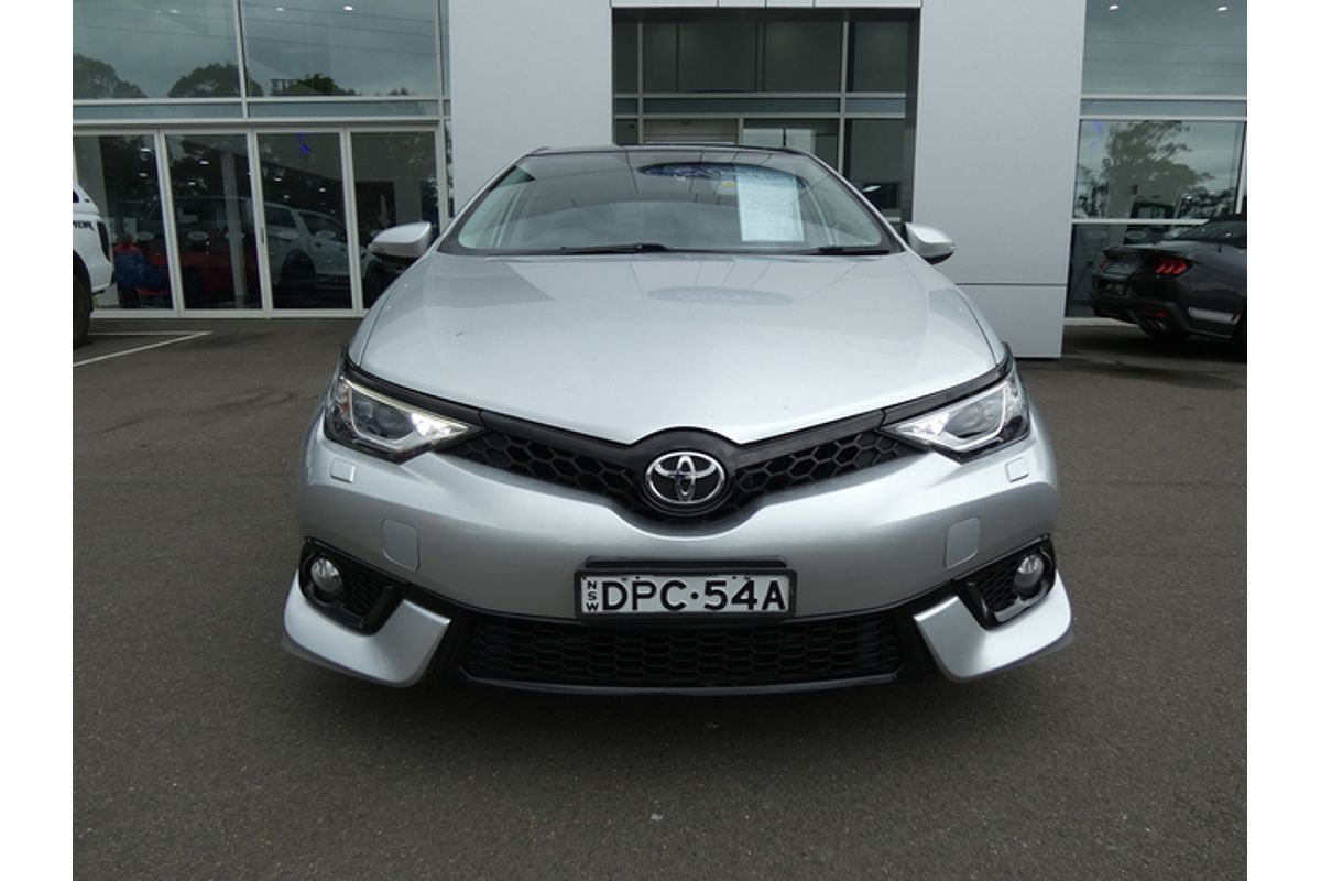 2017 Toyota Corolla ZR ZRE182R