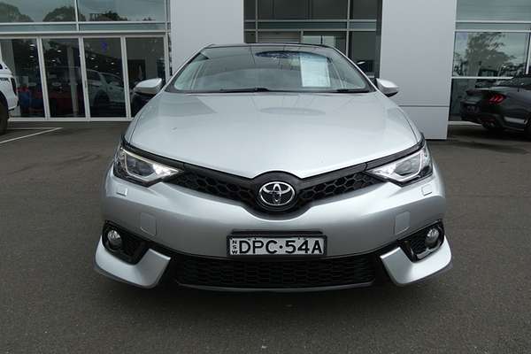 2017 Toyota Corolla ZR ZRE182R